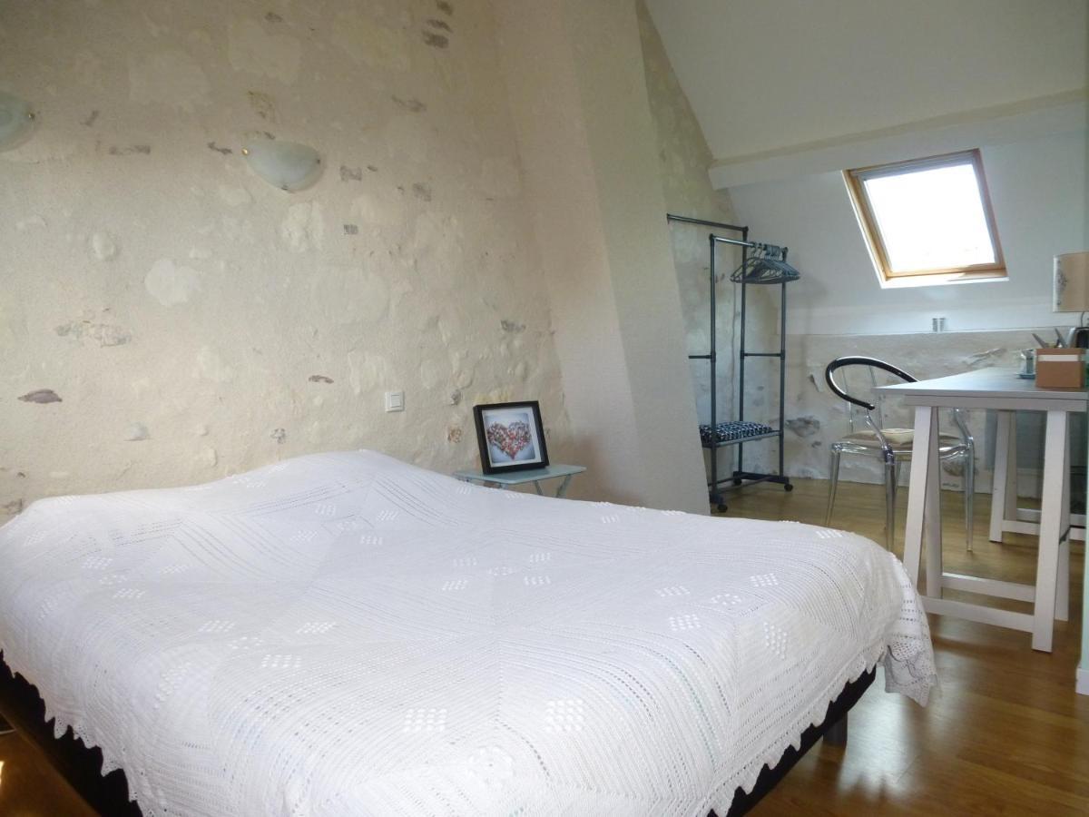 Le Logis De La Chouette Hotel Baugé Kültér fotó