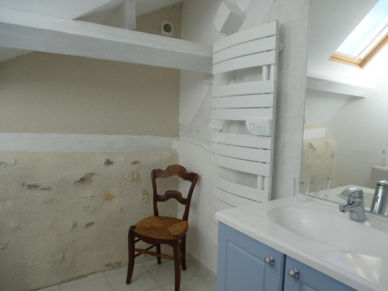 Le Logis De La Chouette Hotel Baugé Kültér fotó